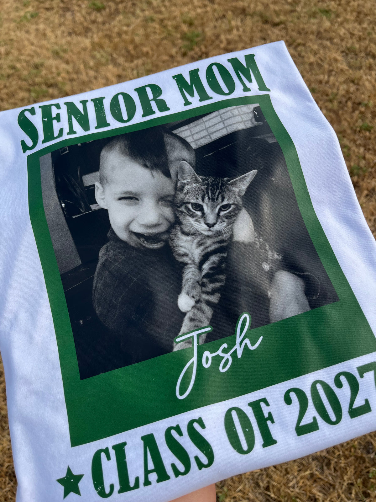 PROUD MOM PICTURE TEE