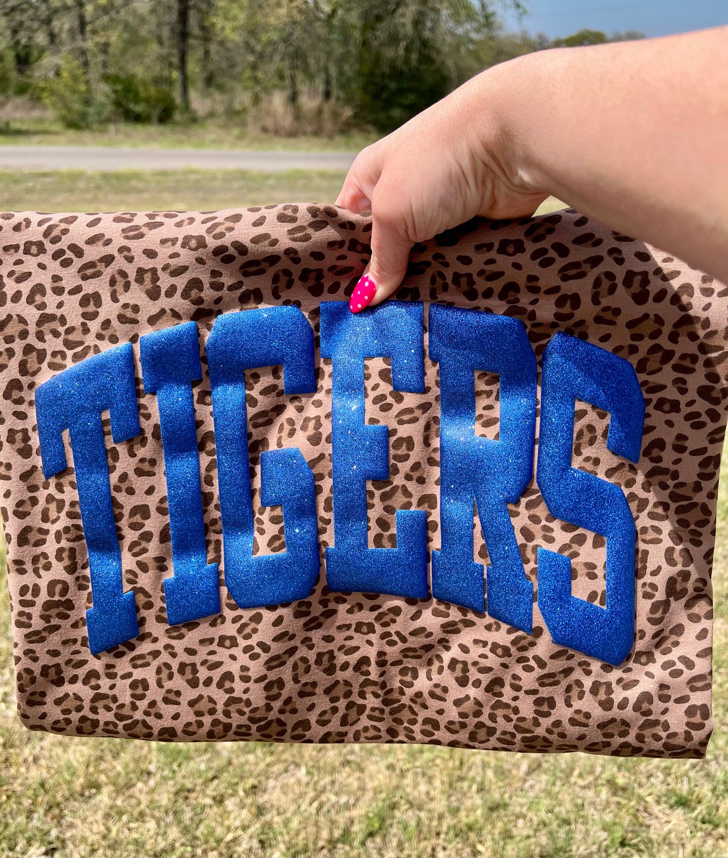 LEOPARD SCHOOL SPIRIT CURVE