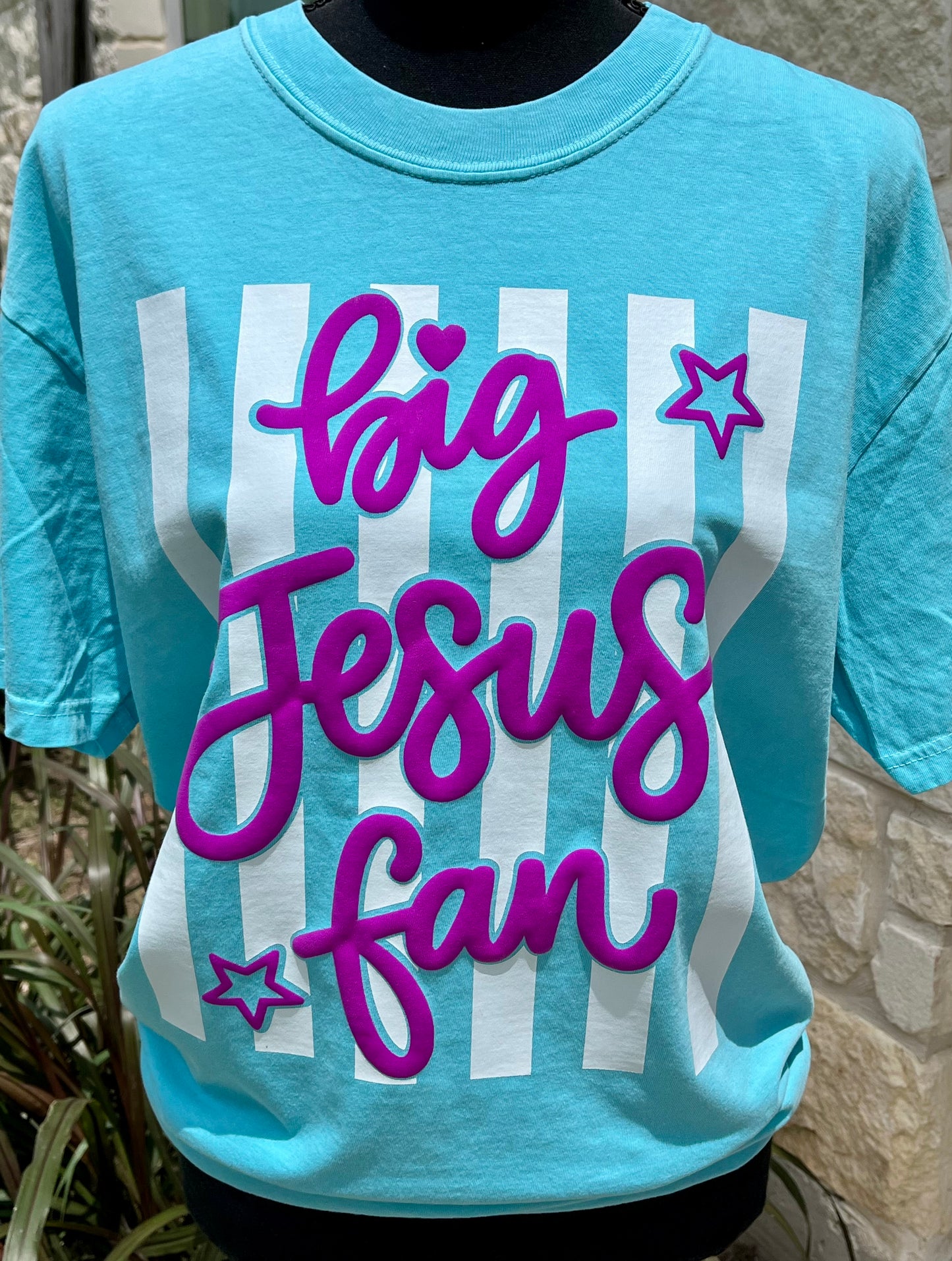 BIG JESUS FAN W/ PUFF