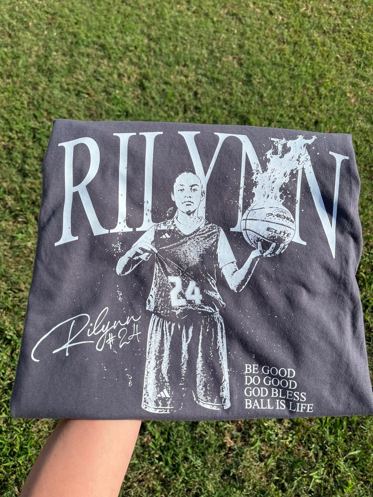 HEADLINER PICTURE TEE