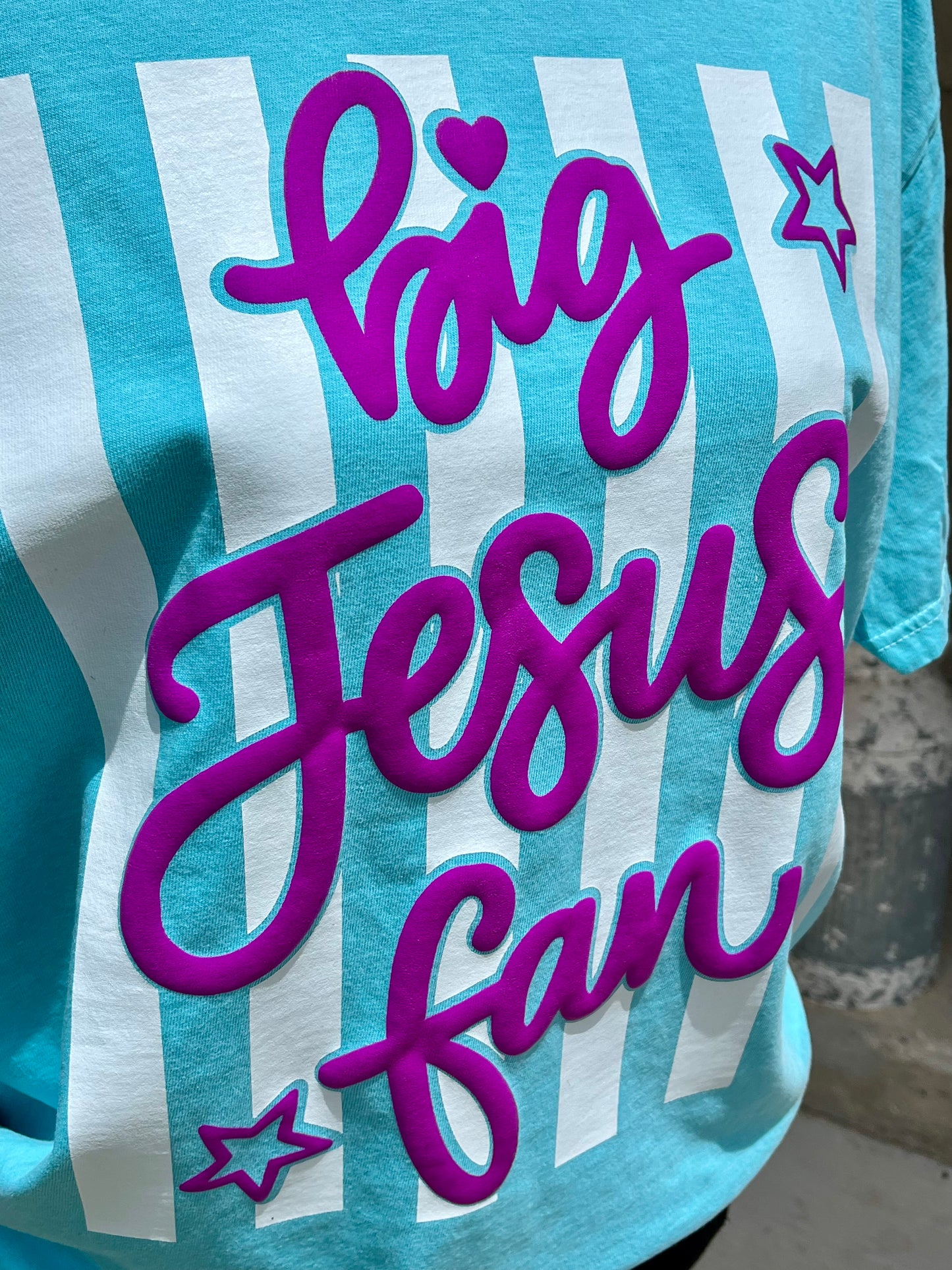 BIG JESUS FAN W/ PUFF