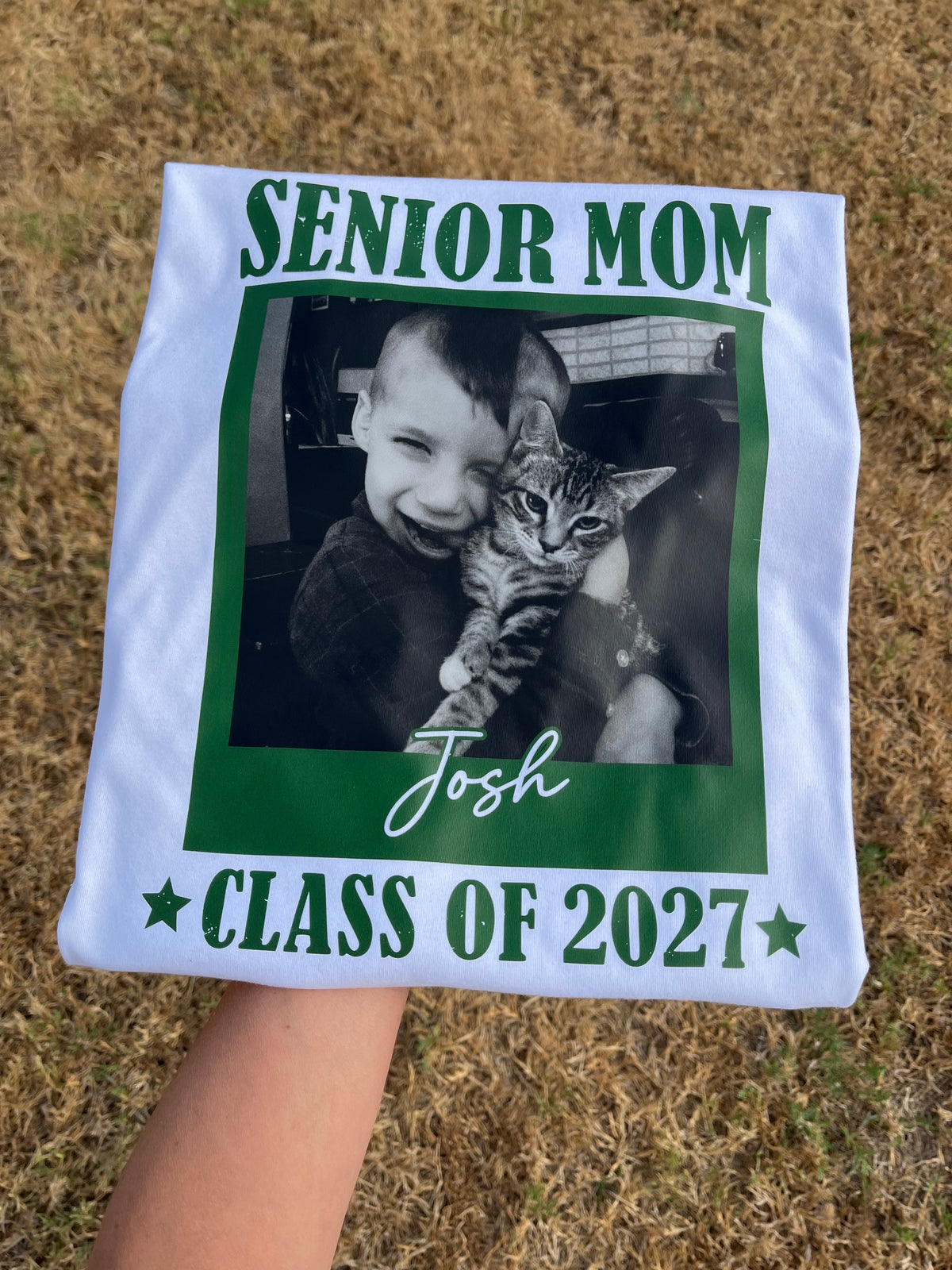 PROUD MOM PICTURE TEE