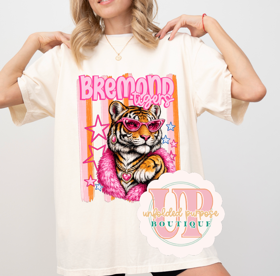 GLAMOROUS MASCOT